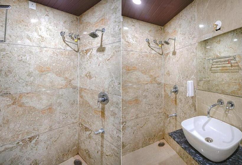 行政三人间, Fabhotel Marbella Hotel & Resort