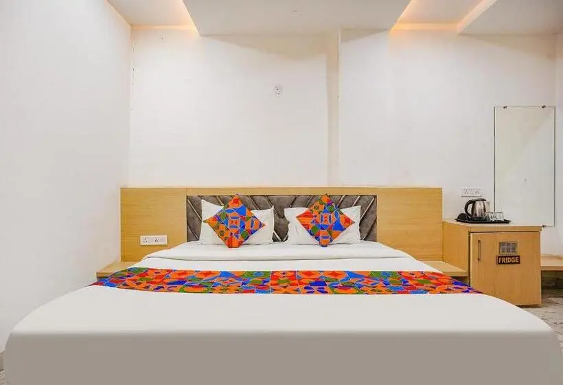 Executive Kolmen Hengen Huone, Fabhotel Marbella Hotel & Resort