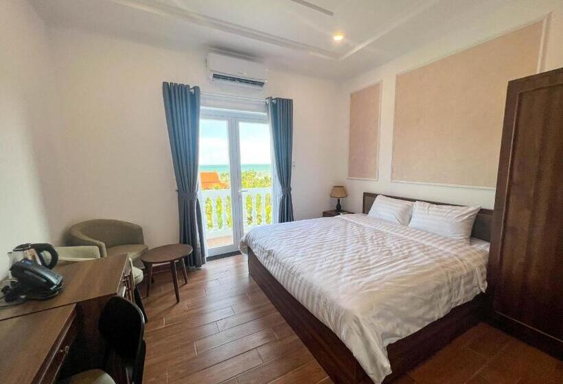 اتاق لوکس با بالکن و چشمانداز دریا, Hodota Cam Binh Resort & Spa Lagi Beach