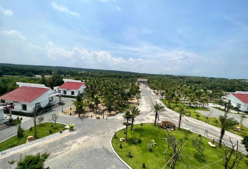 اتاق پریمیوم چهارنفره, Hodota Cam Binh Resort & Spa Lagi Beach