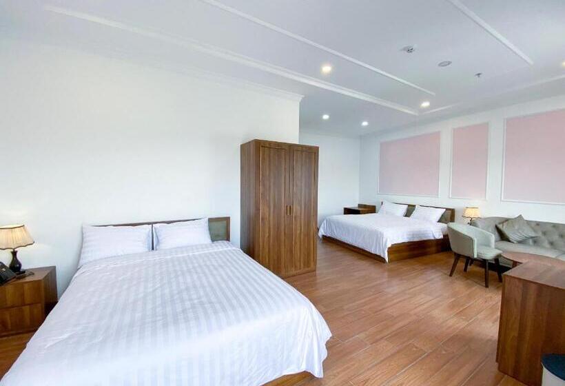 اتاق پریمیوم چهارنفره, Hodota Cam Binh Resort & Spa Lagi Beach