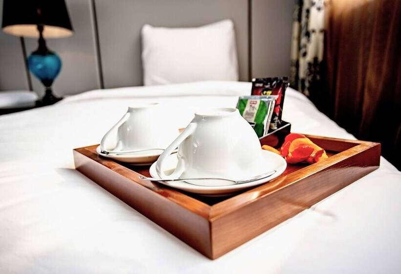 اتاق لوکس, California Saigon Hotel & Rooftop Pool