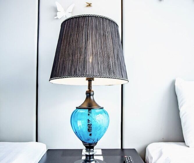 اتاق لوکس, California Saigon Hotel & Rooftop Pool