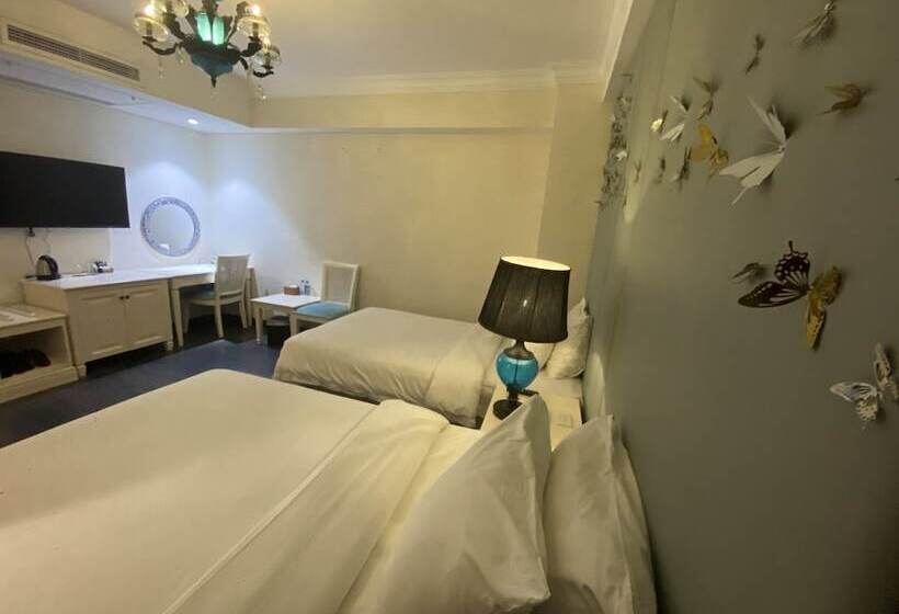 اتاق لوکس, California Saigon Hotel & Rooftop Pool