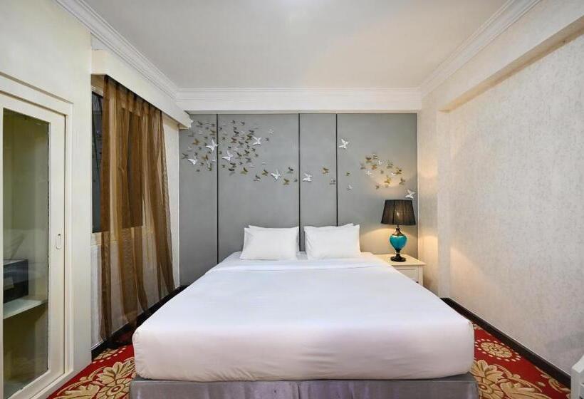 اتاق لوکس, California Saigon Hotel & Rooftop Pool