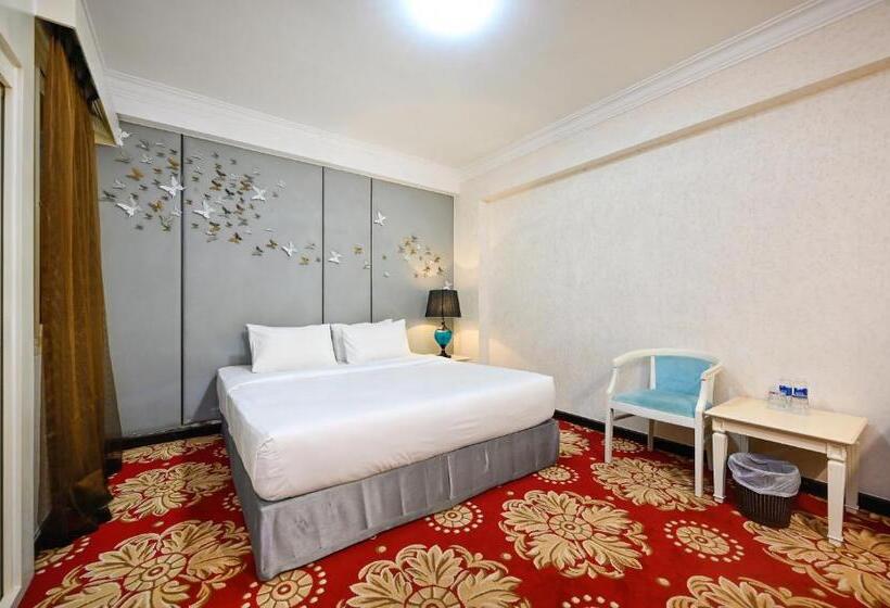 اتاق لوکس, California Saigon Hotel & Rooftop Pool