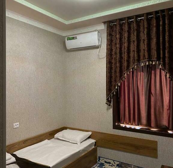 غرفة قياسية فردية, Davan