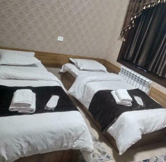 اتاق استاندارد, Davan