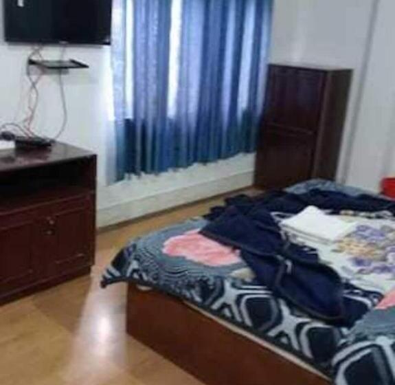 트리플 클래식 룸, Pop