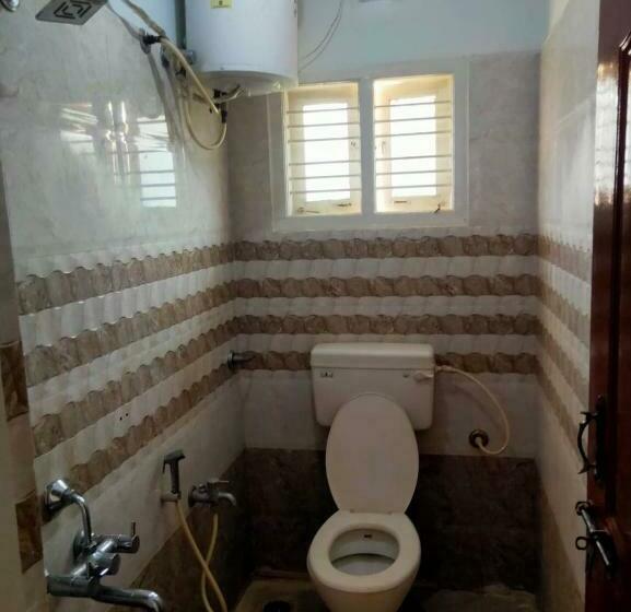 اتاق کلاسیک سه تخته, Spot On 87567 Sri Lakshmi Venkateshwar Homes