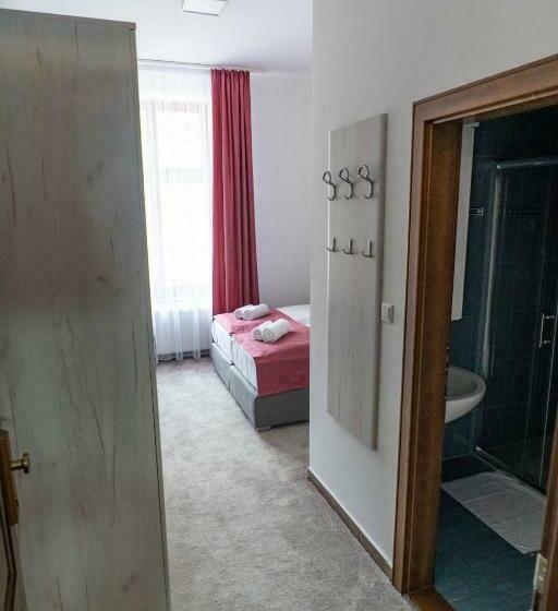 اتاق لوکس, Stari Grad Fojnica