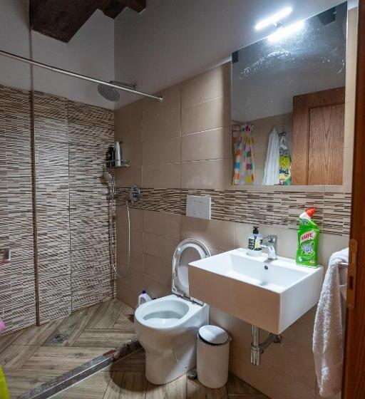 패밀리 룸, Guesthouse Véni I Gjyshit