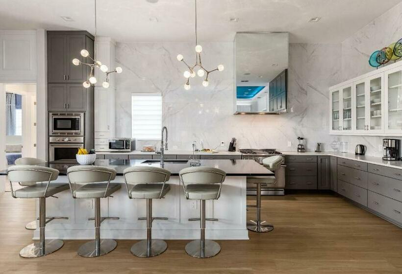 منزل غرفة نوم واحدة, Villatel At Reunion Resort