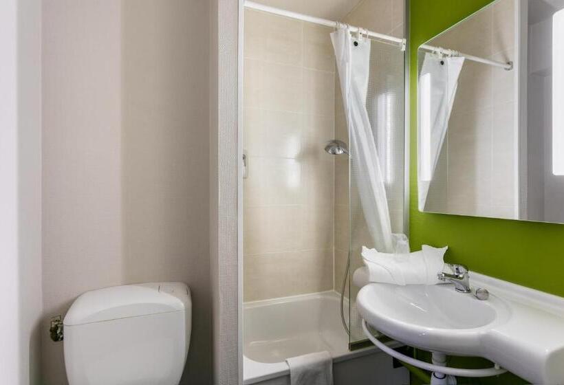 Четырехместный Номер Стандарт, B&b Hotel Béziers