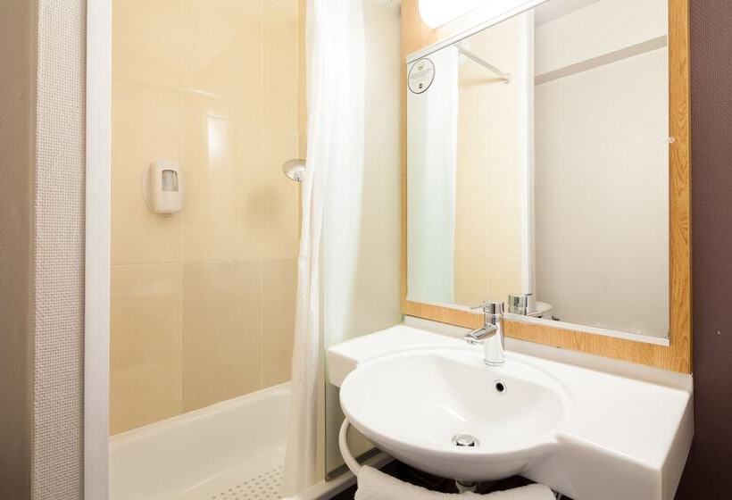 スタンダードトリプルルーム, B&b Hotel Paris Roissy CDG Aéroport