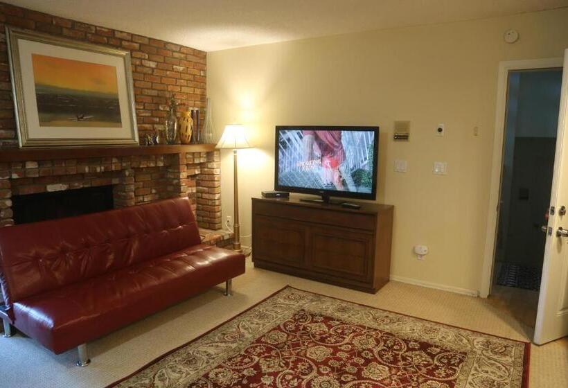 套房带园景, Bed And Breakfast In Hollywood Hills