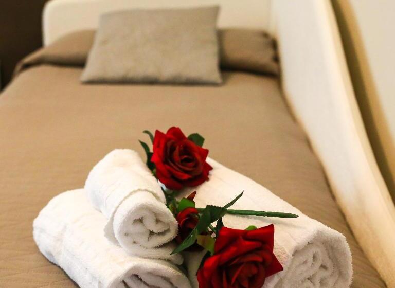 スタンダードシングルルーム, Bergamo