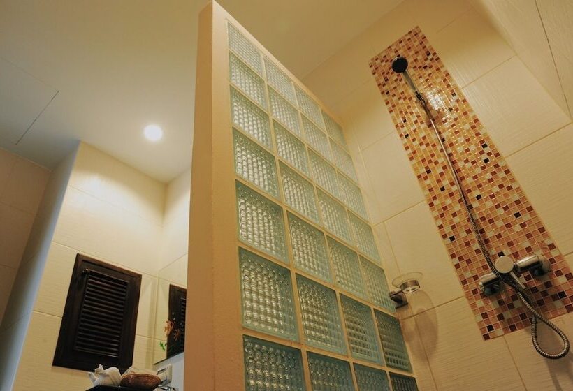 Номер Deluxe, Ice Kamalabeach