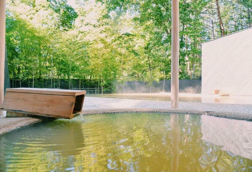 اتاق لوکس, Keyforest Hokuto