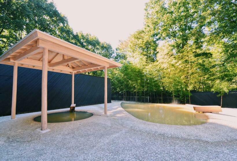 اتاق لوکس, Keyforest Hokuto