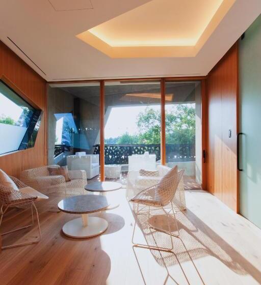 اتاق لوکس, Keyforest Hokuto