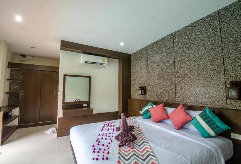 Номер Deluxe Вид на Бассейн, Khum Laanta Resort   Sha Extra Plus