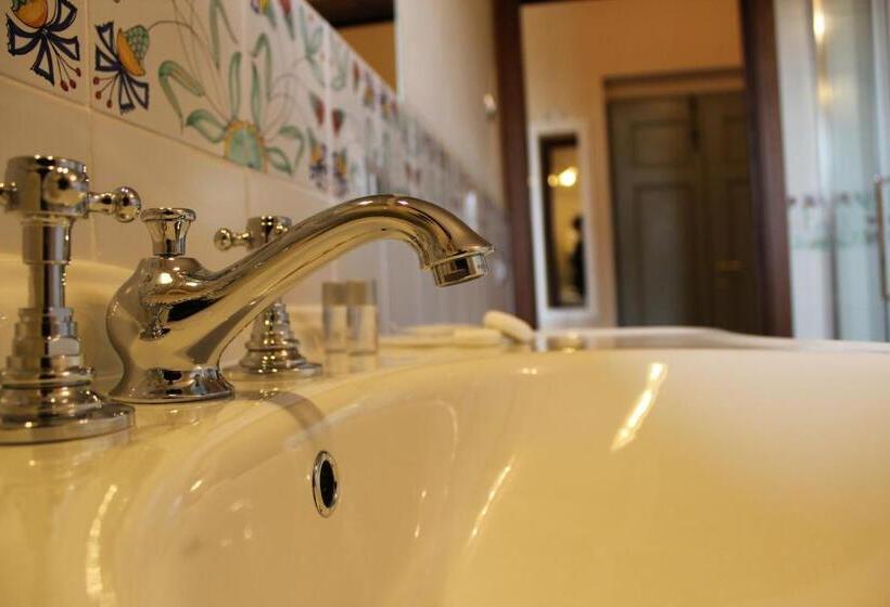 Suite with Terrace, La Cantina Relais  Fattoria Il Cipresso