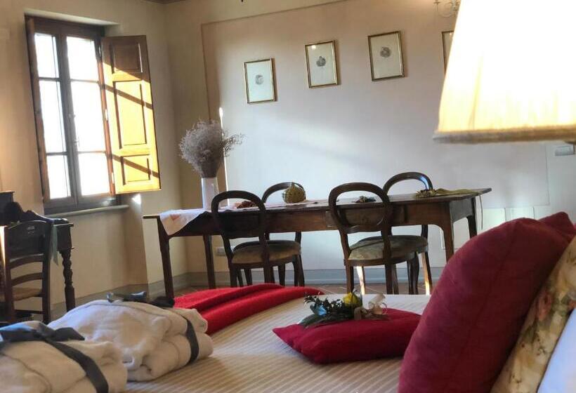 سوییت سوپریور, La Cantina Relais  Fattoria Il Cipresso