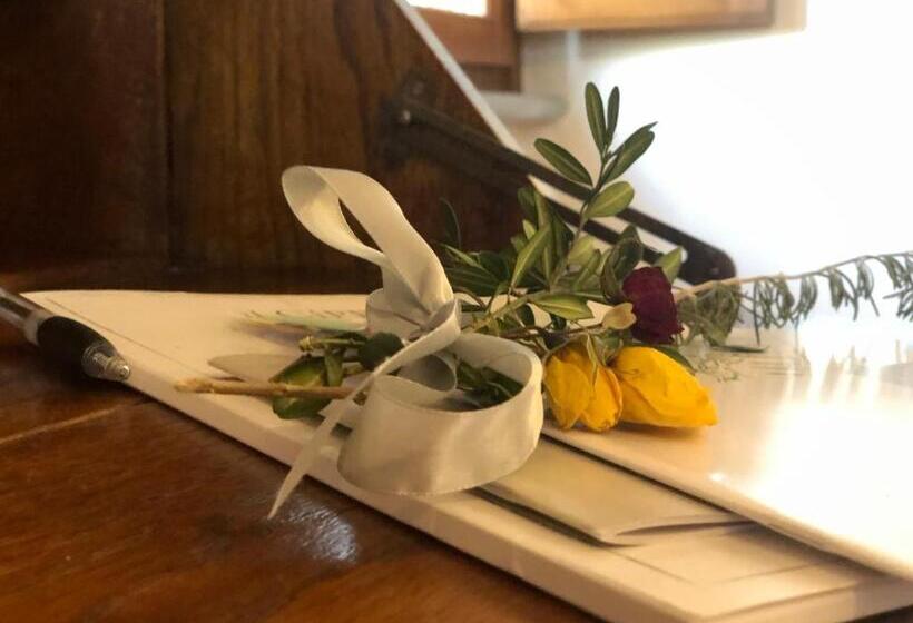 سوئیت با بالکن, La Cantina Relais  Fattoria Il Cipresso