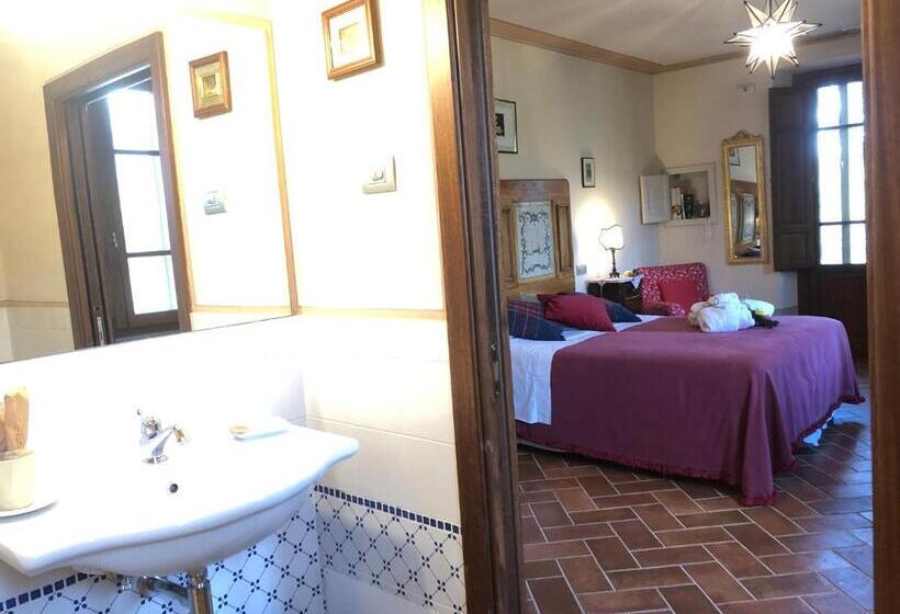 سوئیت با بالکن, La Cantina Relais  Fattoria Il Cipresso