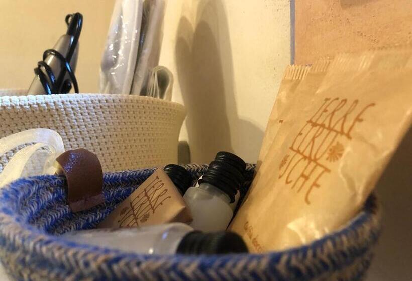 سوئیت با بالکن, La Cantina Relais  Fattoria Il Cipresso