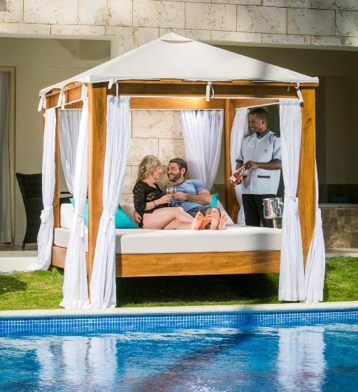 Swim-up suite, Majestic Mirage Punta Cana, All Suites - All Inclusive