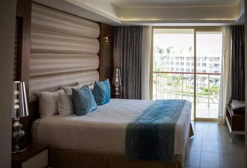 سوئیت کلوب با چشم‌انداز, Majestic Mirage Punta Cana, All Suites - All Inclusive