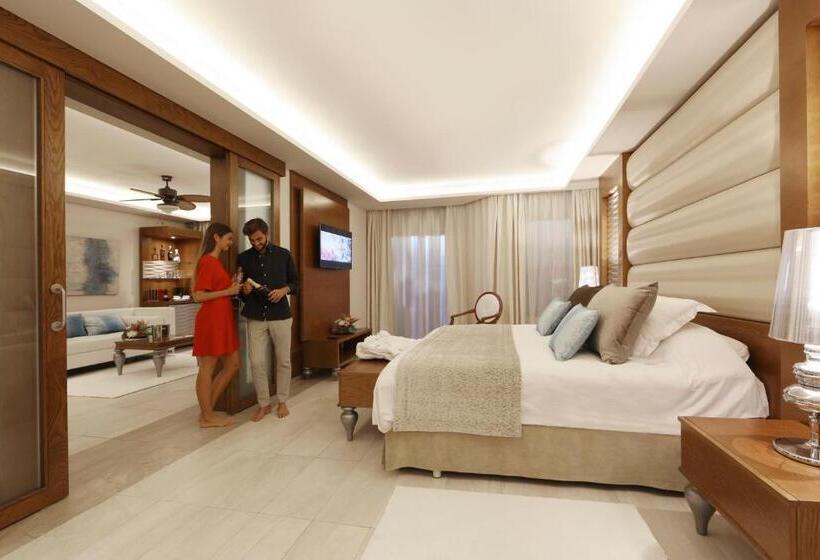 Swim-up suite, Majestic Mirage Punta Cana, All Suites - All Inclusive