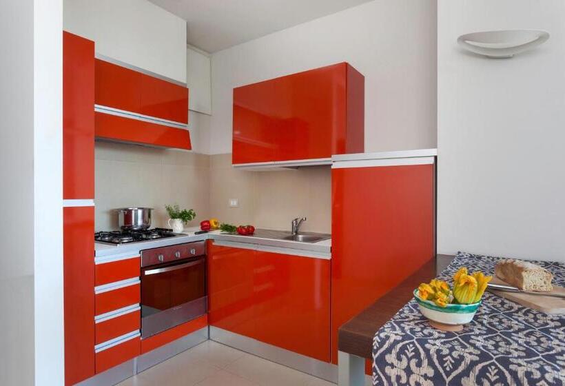 آپارتمان 2 خوابه, Residence Delfina