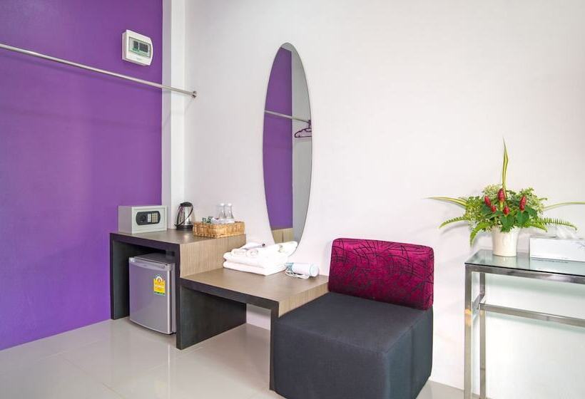 풀장 전망 디럭스 룸, The Fong Krabi Resort