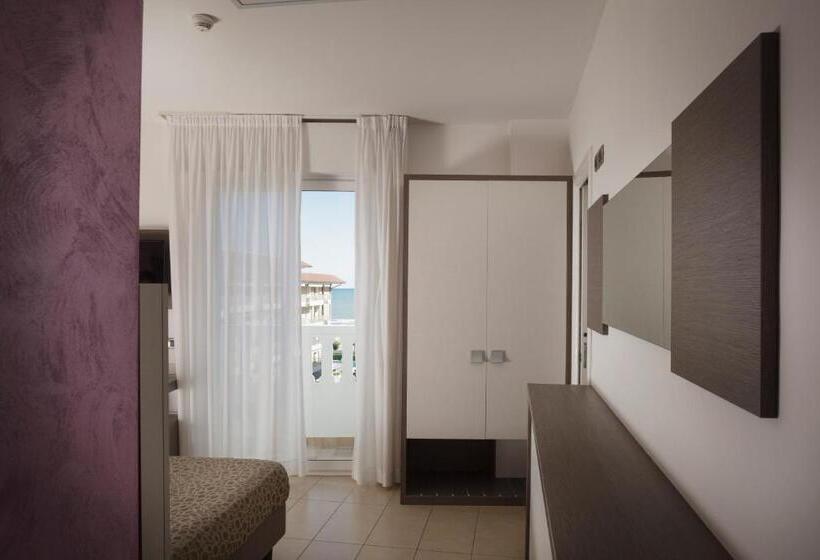 اتاق سوپریور با چشم‌انداز دریا, Tropical