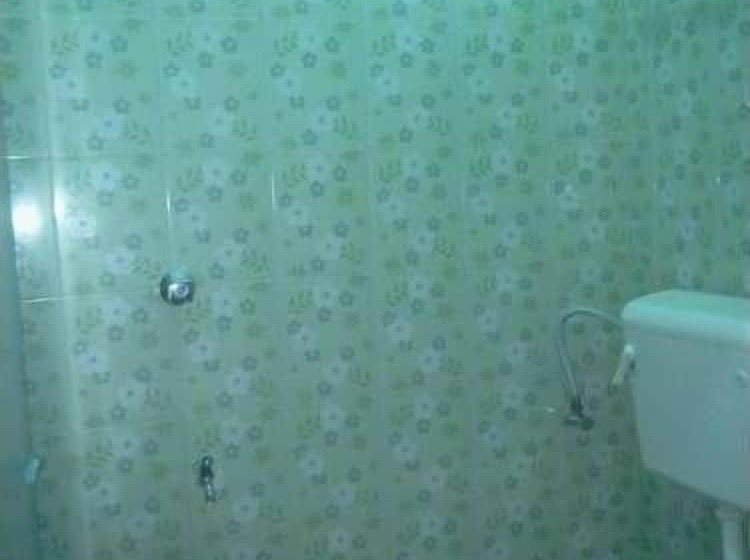 חדר סטנדרט, Rose Inn Motel