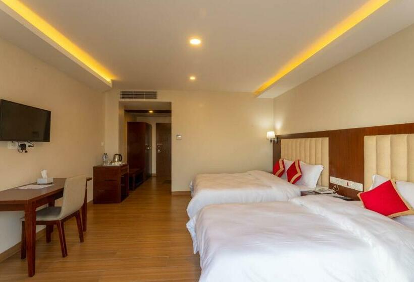 اتاق لوکس, Gorkha Garden