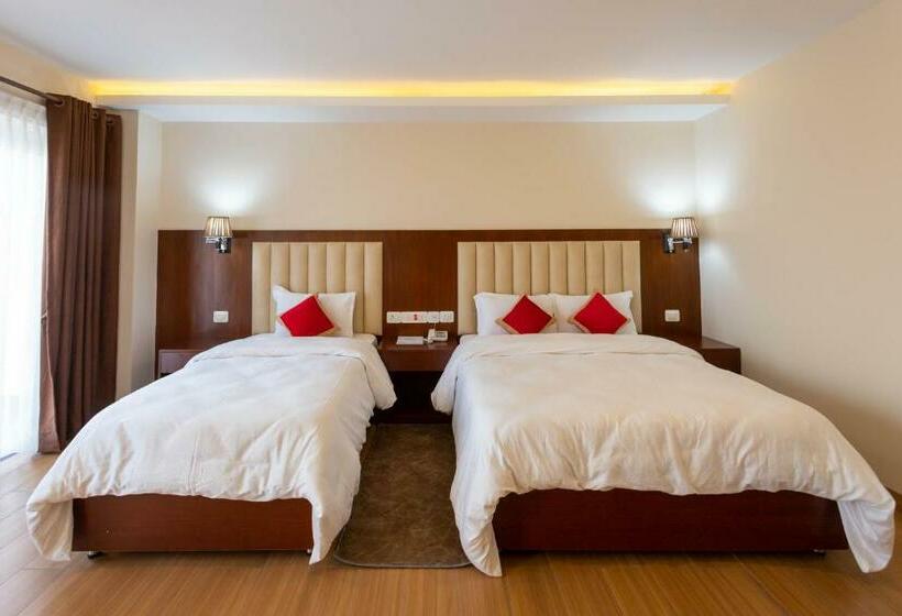 اتاق لوکس, Gorkha Garden