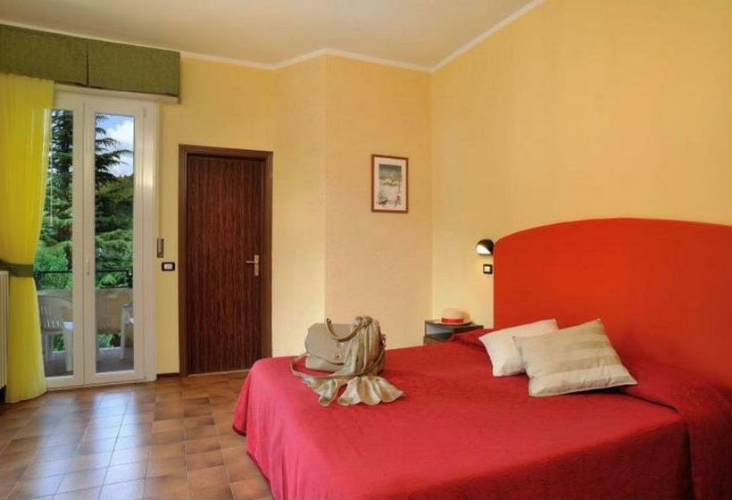 غرفة قياسية, & Ristorante Europa