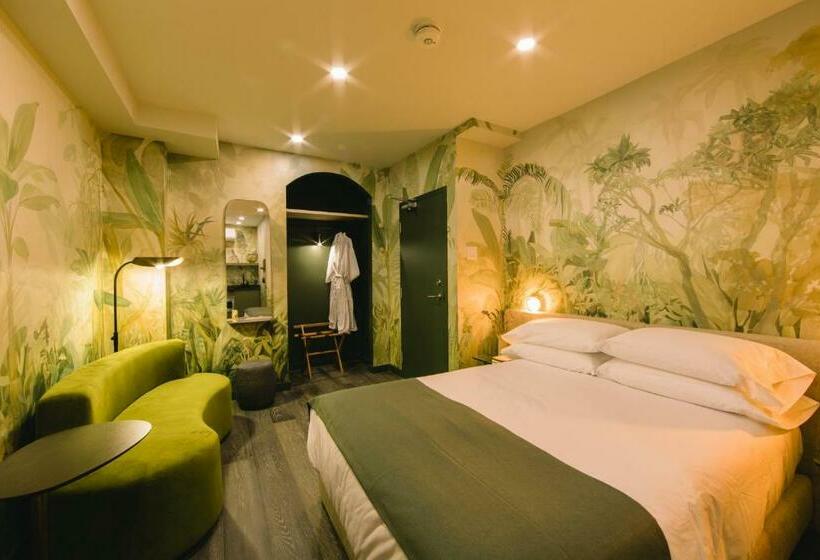 اتاق استاندارد, Ode