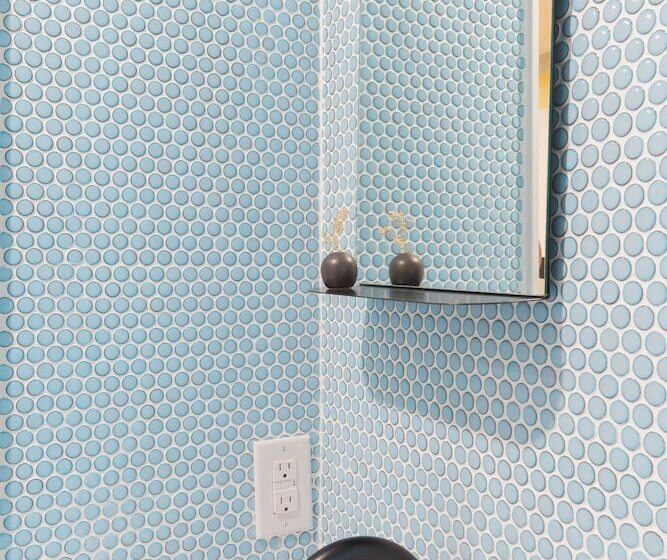 اتاق اکونومی, Ode