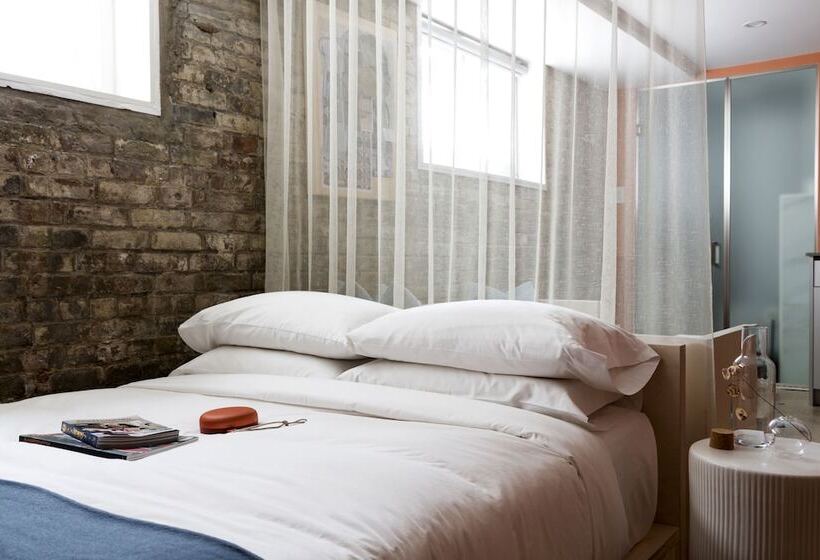 اتاق استاندارد, Ode