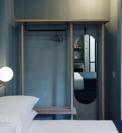 اتاق استاندارد, Ode