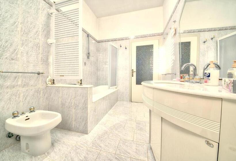 غرفة قياسية رباعية, La Casa Del Vino   B&b