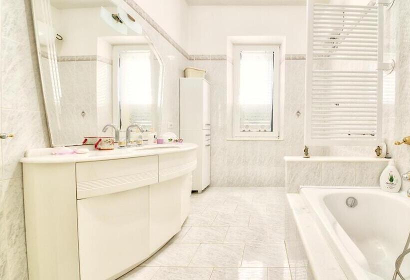 غرفة قياسية رباعية, La Casa Del Vino   B&b