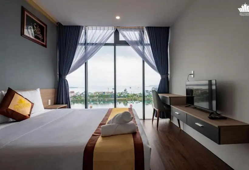 سوییت با چشم‌انداز دریا, Cali Hotel Quy Nhon