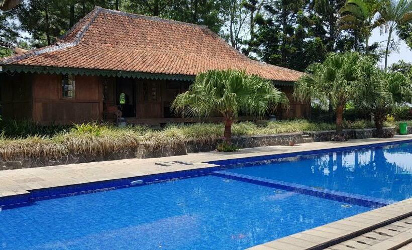 标准平房, Katumbiri Resort