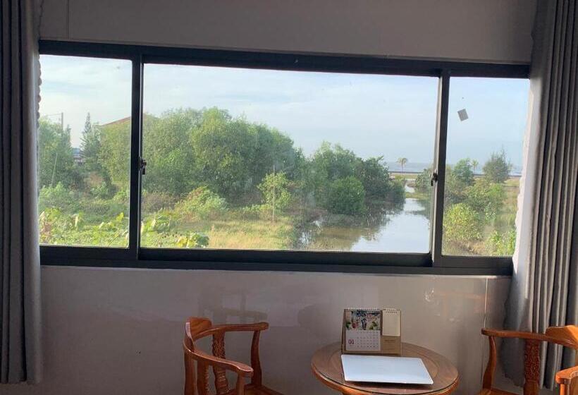 اتاق استاندارد با چشم‌انداز دریا, Mobile Home Ho Tram Pristine Beach